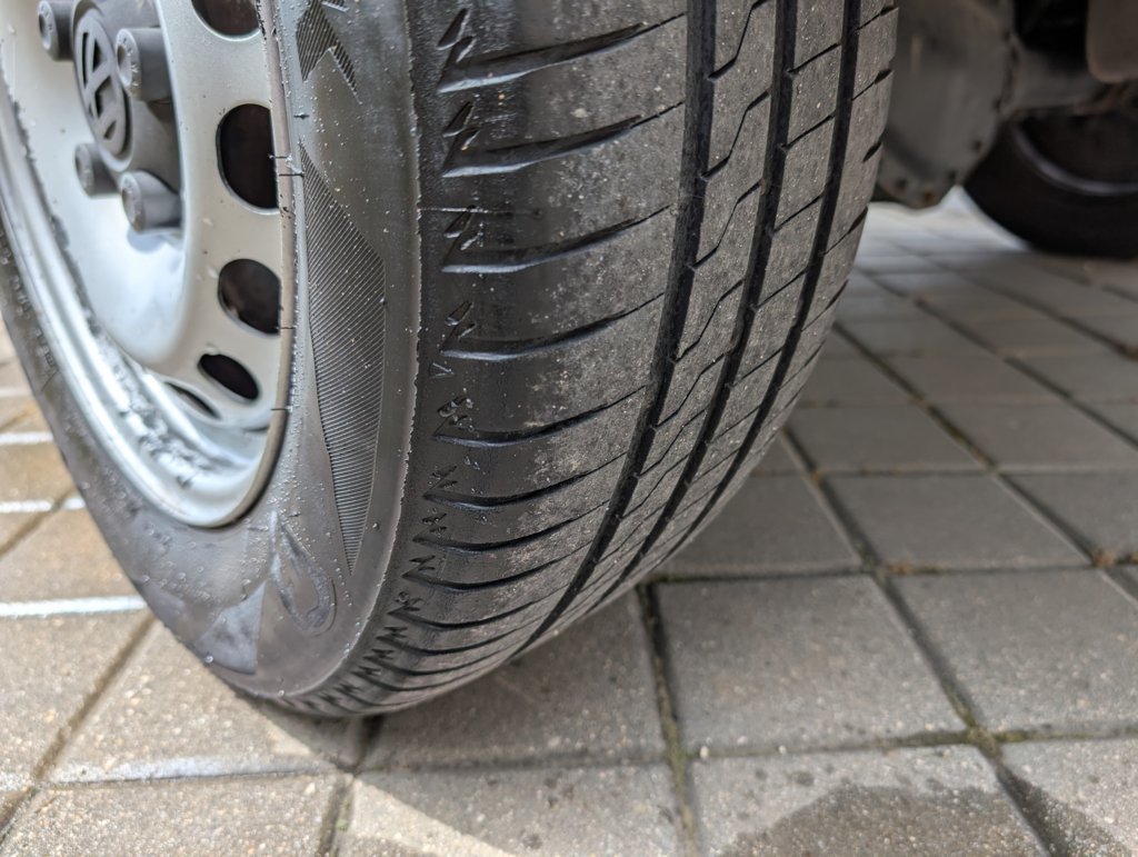 MIDCar coches ocasión Madrid Volkswagen Caddy 4x4 Profesional Furgón 2.0 TDI Etiqueta C IVA y Garantía Incl 4Motion