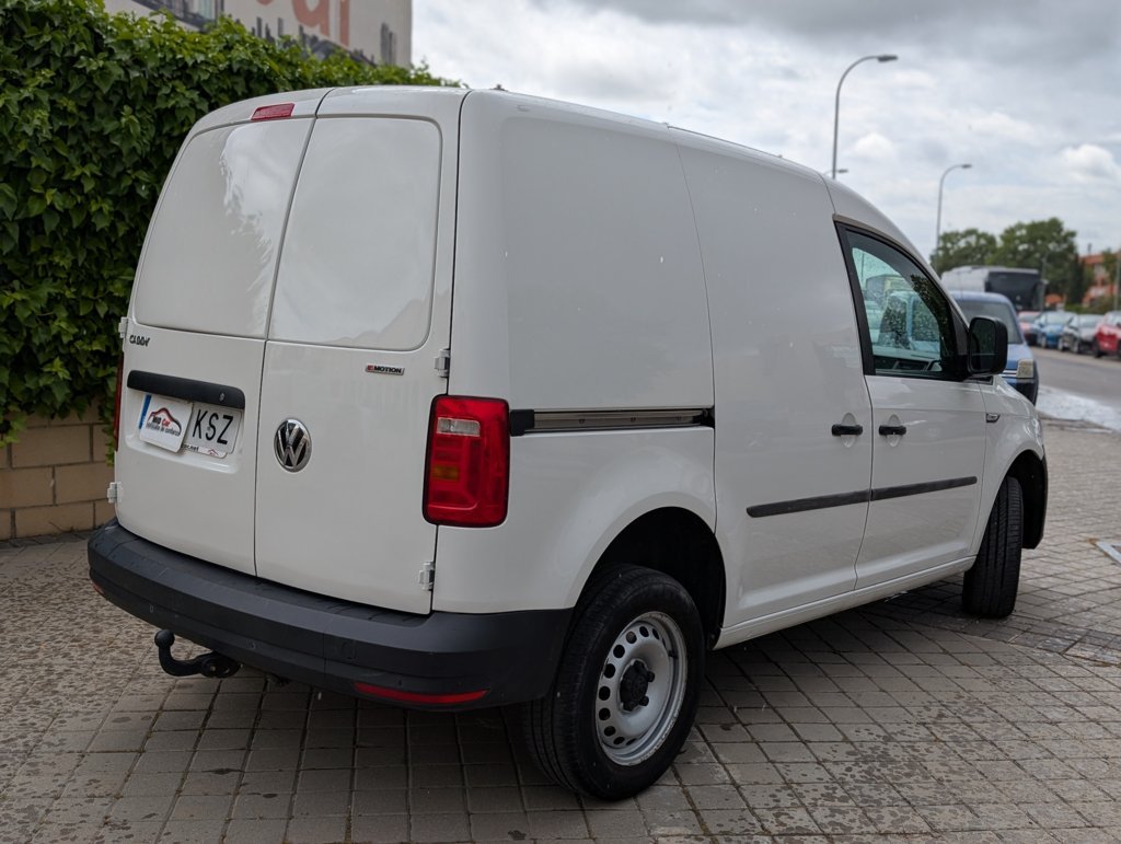 MIDCar coches ocasión Madrid Volkswagen Caddy 4x4 Profesional Furgón 2.0 TDI Etiqueta C IVA y Garantía Incl 4Motion