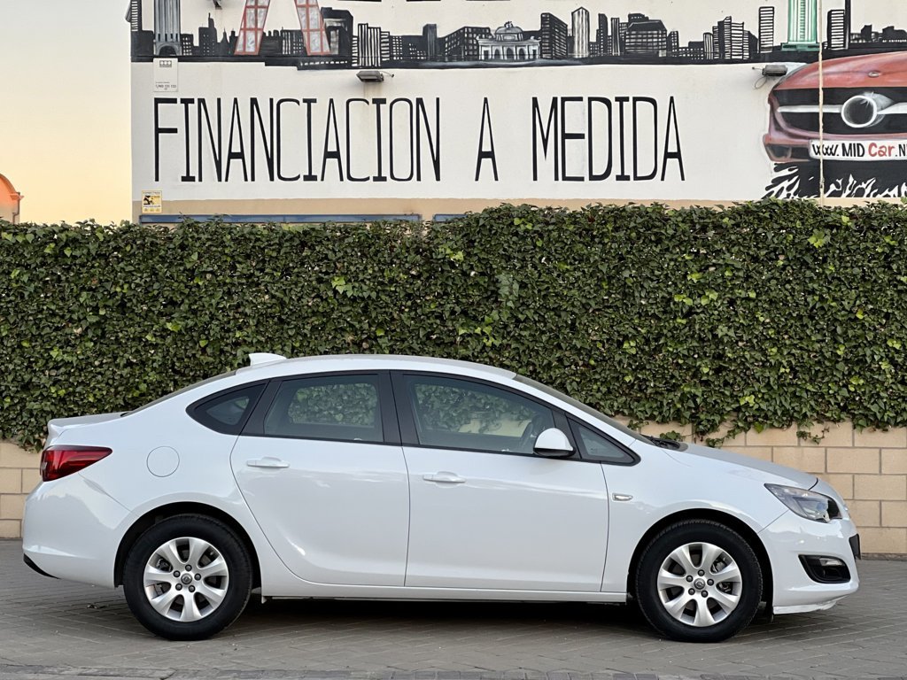 MIDCar coches ocasión Madrid Opel Astra 1.6 Cdti S/s 81kw (110cv) Elegance