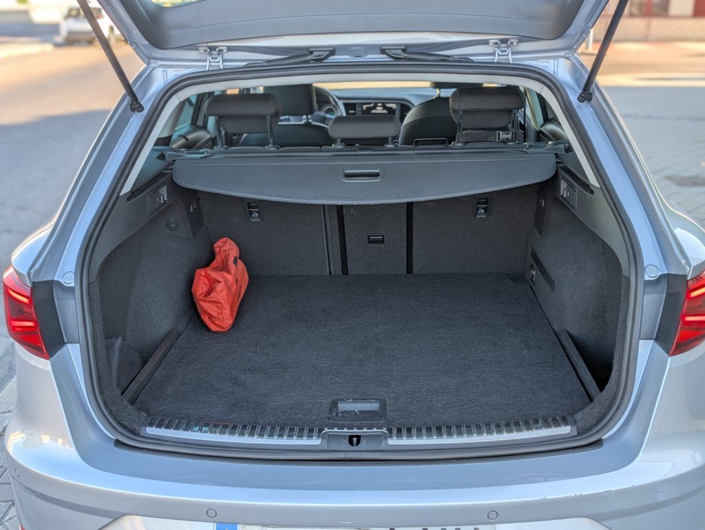 MIDCar coches ocasión Madrid Seat Leon  ST 1.5 EcoTGI 110kW DSG-7 S&S Xcellence
