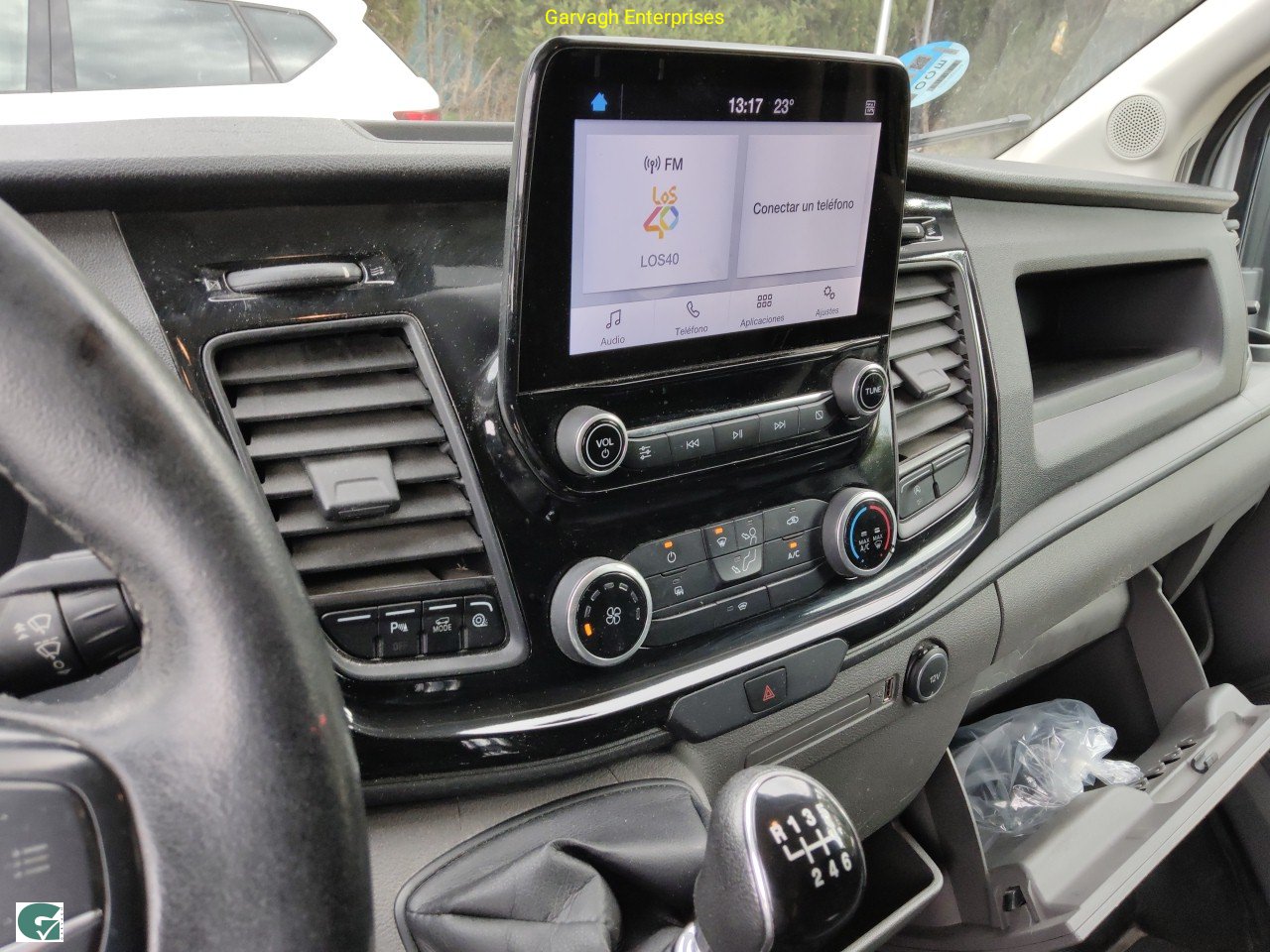 MIDCar coches ocasión Madrid Ford Transit 350 2.0Tdci L3H2 Van Trail FWD MHEV furgón FWD 130Cv,  6 Velocidades, Etiqueta medioambiental ECO