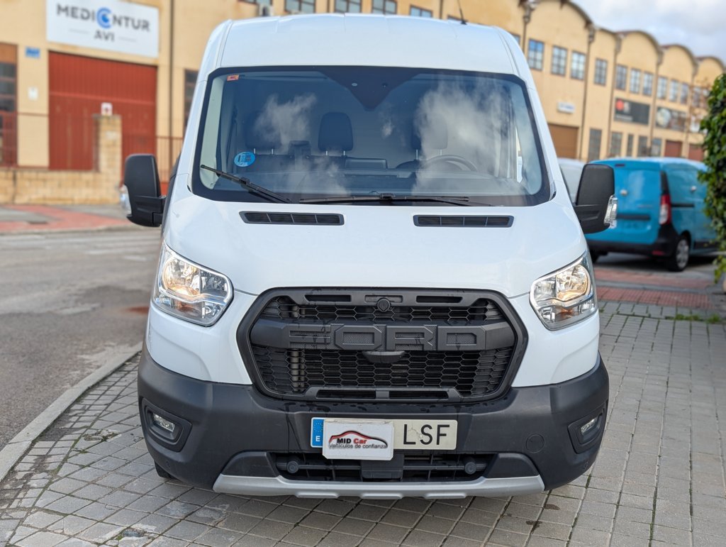 MIDCar coches ocasión Madrid Ford Transit 350 2.0Tdci L3H2 Van Trail FWD MHEV furgón FWD 130Cv, 6 Velocidades, Etiqueta medioambiental ECO
