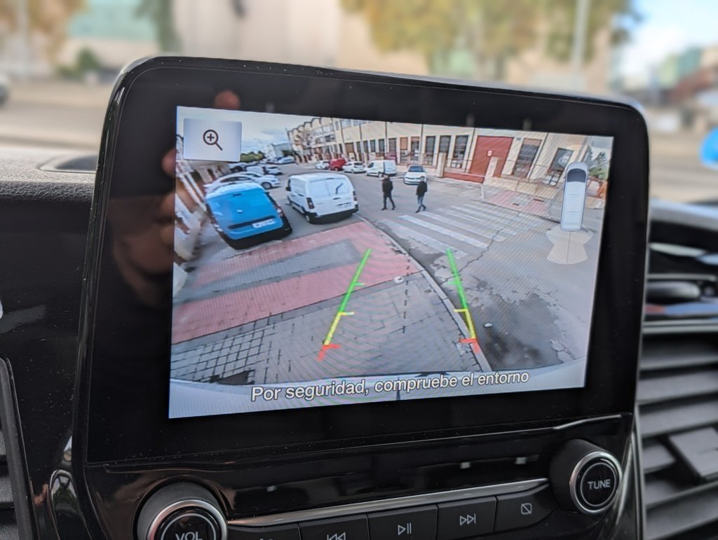 MIDCar coches ocasión Madrid Ford Transit 350 2.0Tdci L3H2 Van Trail FWD MHEV furgón FWD 130Cv,  6 Velocidades, Etiqueta medioambiental ECO