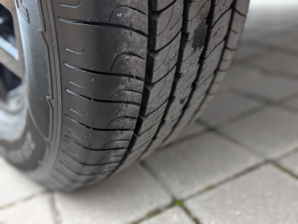 MIDCar coches ocasión Madrid Ford Transit 350 2.0Tdci L3H2 Van Trail FWD MHEV furgón FWD 130Cv,  6 Velocidades, Etiqueta medioambiental ECO