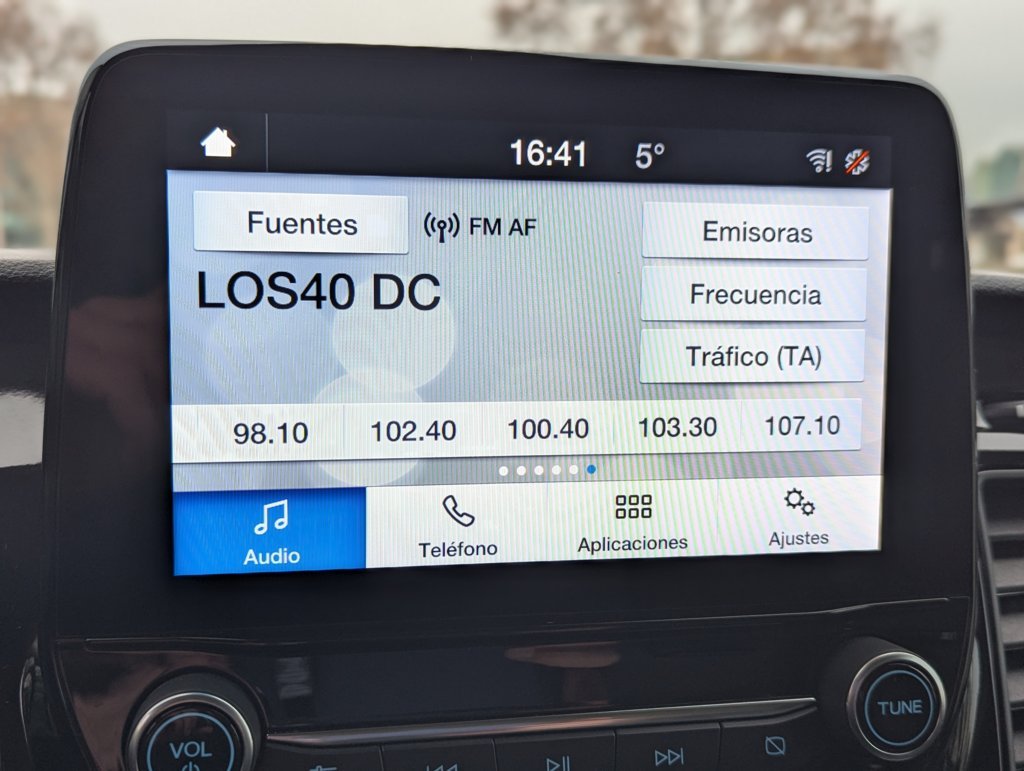 MIDCar coches ocasión Madrid Ford Transit 350 2.0Tdci L3H2 Van Trail FWD MHEV furgón FWD 130Cv,  6 Velocidades, Etiqueta medioambiental ECO