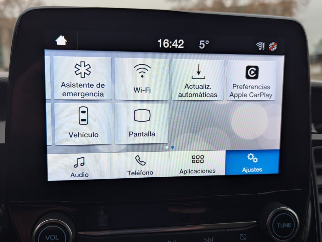 MIDCar coches ocasión Madrid Ford Transit 350 2.0Tdci L3H2 Van Trail FWD MHEV furgón FWD 130Cv,  6 Velocidades, Etiqueta medioambiental ECO