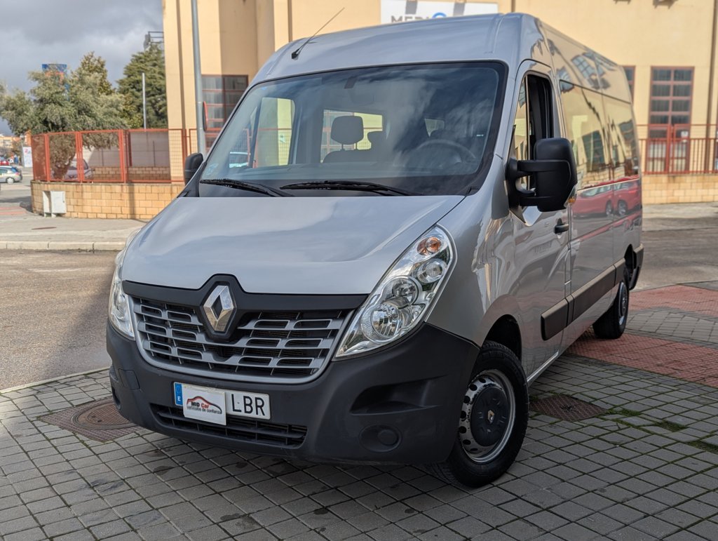 MIDCar coches ocasión Madrid Renault Master 2.3dCi 9 Plazas Combi S&S Energy L2h2 3500 Dci 140cv E6 IVA y Garantía Incl Etiqueta C