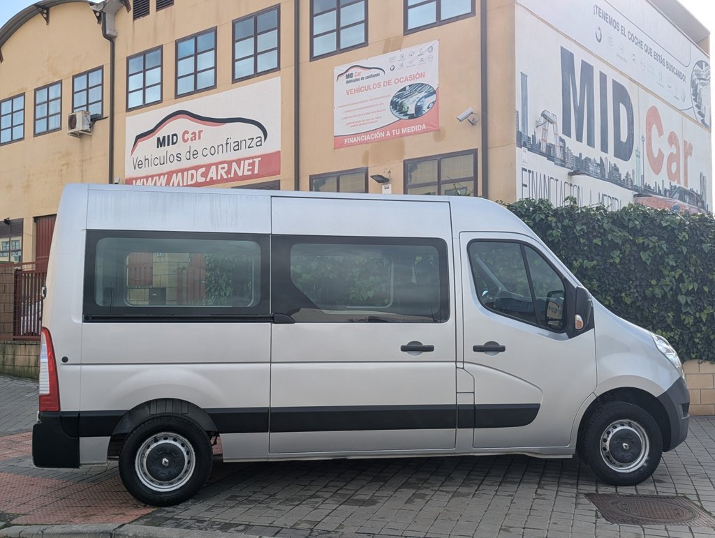 MIDCar coches ocasión Madrid Renault Master 2.3dCi 9 Plazas Combi S&S Energy L2h2 3500 Dci 140cv E6 IVA y Garantía Incl Etiqueta C