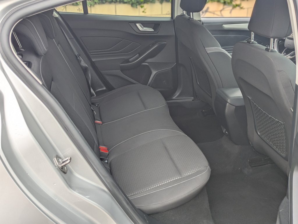 MIDCar coches ocasión Madrid Ford Focus 1.5EcoBlue Titanium150Cv Automático