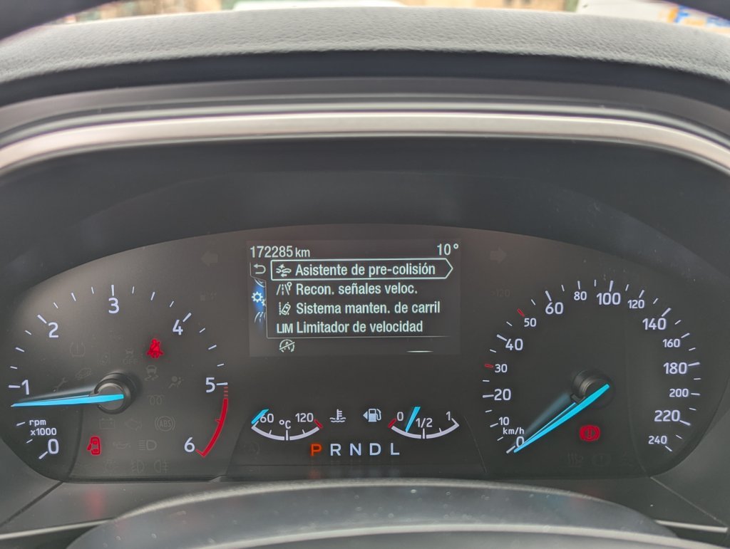 MIDCar coches ocasión Madrid Ford Focus 1.5EcoBlue Titanium150Cv Automático