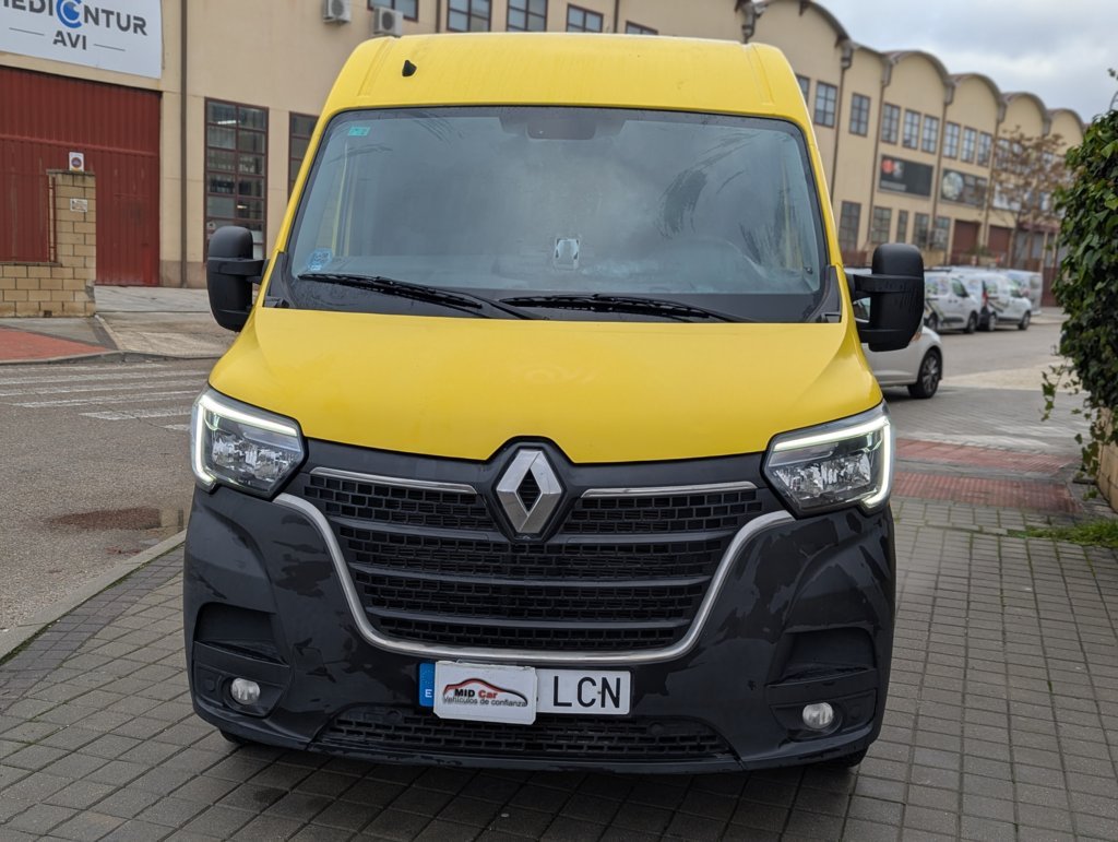 MIDCar coches ocasión Madrid Renault Master 2.3dCi Furgon T L3h2 3500 Dci  Con trampilla elevadora,