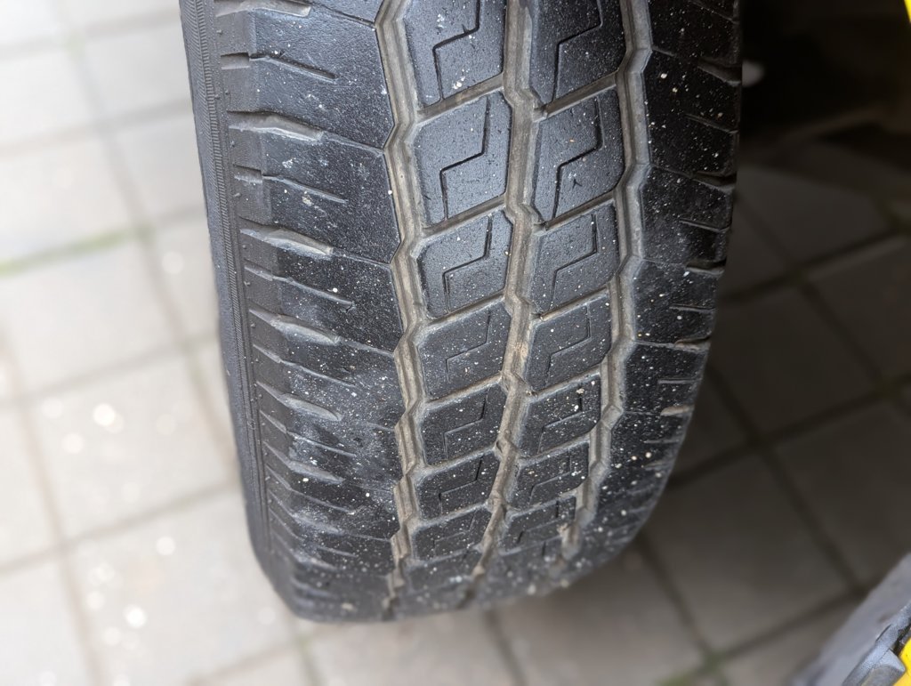 MIDCar coches ocasión Madrid Renault Master 2.3dCi Furgon T L3h2 3500 Dci  Con trampilla elevadora,