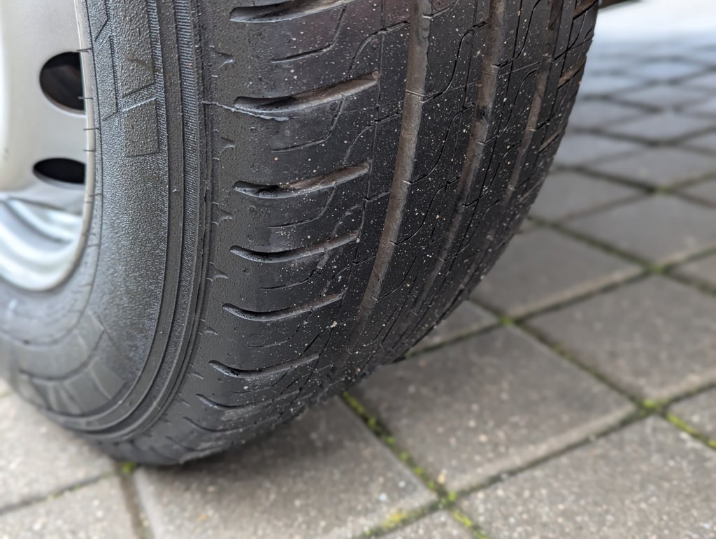 MIDCar coches ocasión Madrid Renault Master 2.3dCi Furgon T L3h2 3500 Dci  Con trampilla elevadora,