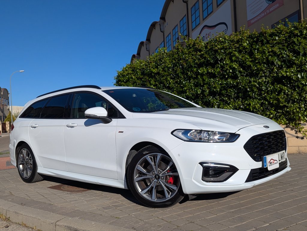 MIDCar coches ocasión Madrid Ford Mondeo 2.0 Híbrido 138kW ST-Line HEV AT SB  Etiqueta medioambiental ECO Nacional 1Dueño con IVA y Garantía