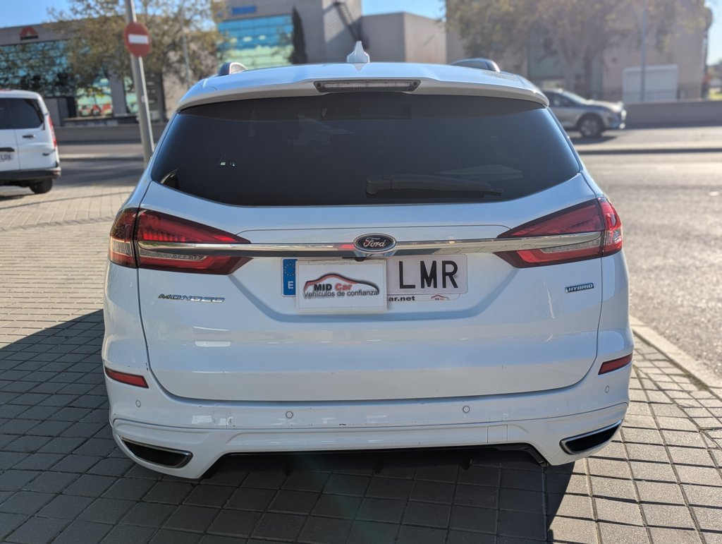 MIDCar coches ocasión Madrid Ford Mondeo 2.0 Híbrido 138kW ST-Line HEV AT SB  Etiqueta medioambiental ECO Nacional 1Dueño con IVA y Garantía