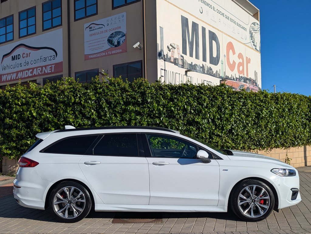 MIDCar coches ocasión Madrid Ford Mondeo 2.0 Híbrido 138kW ST-Line HEV AT SB  Etiqueta medioambiental ECO Nacional 1Dueño con IVA y Garantía