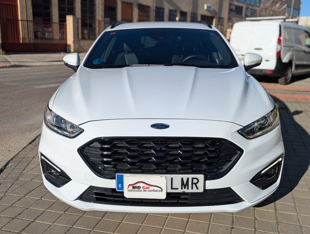 MIDCar coches ocasión Madrid Ford Mondeo 2.0 Híbrido 138kW ST-Line HEV AT SB  Etiqueta medioambiental ECO Nacional 1Dueño con IVA y Garantía