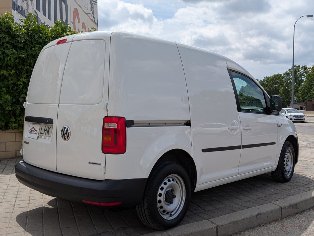 MIDCar coches ocasión Madrid Vw Caddy 1.4TGI 110Cv Etiqueta ECO IVA y garantía Incl