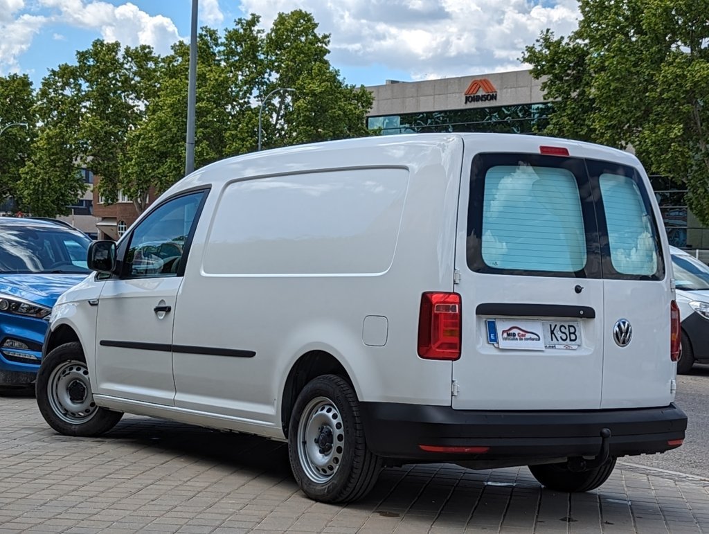 MIDCar coches ocasión Madrid Volkswagen Caddy Profesional Maxi Furgón 1.4 TGI 81kW BM 110Cv