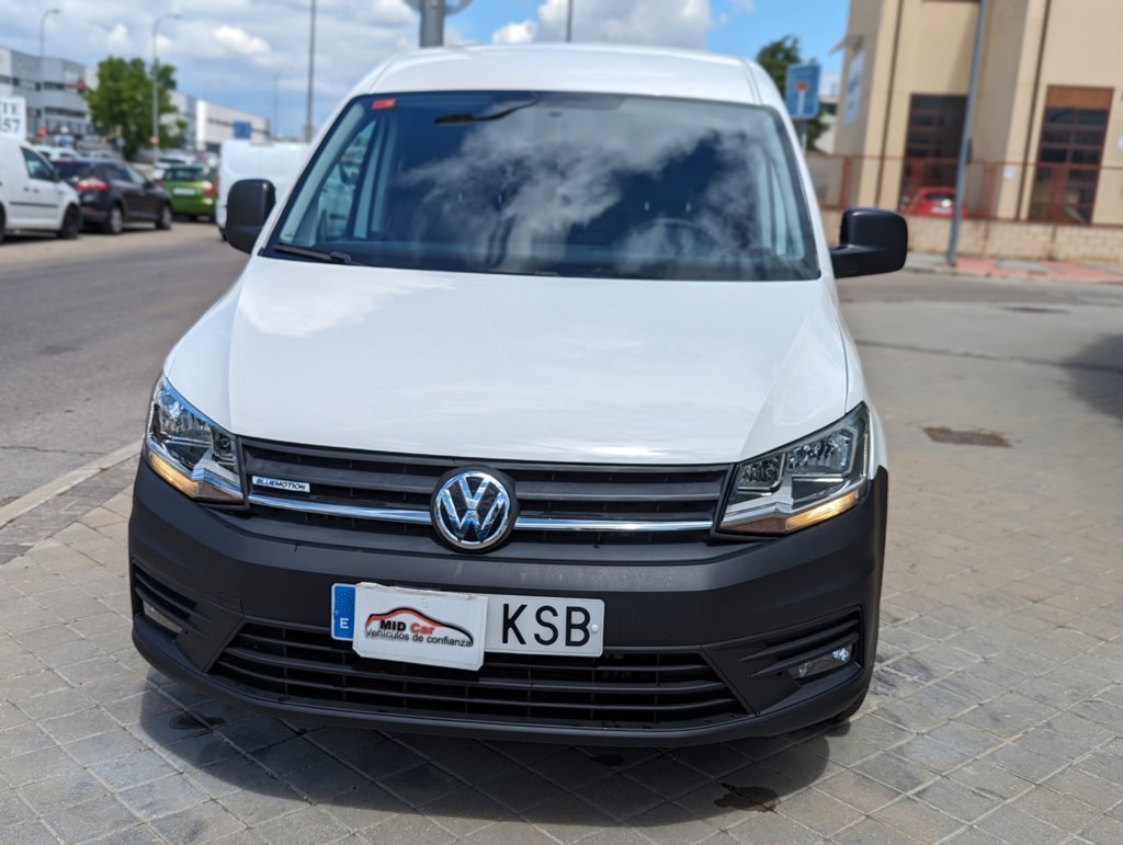 MIDCar coches ocasión Madrid Volkswagen Caddy Profesional Maxi Furgón 1.4 TGI 81kW BM 110Cv