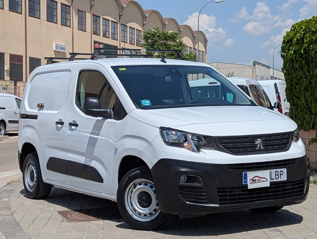 MIDCar coches ocasión Madrid Peugeot Partner Premium 1.6BlueHDI 100Cv 3 Plazas