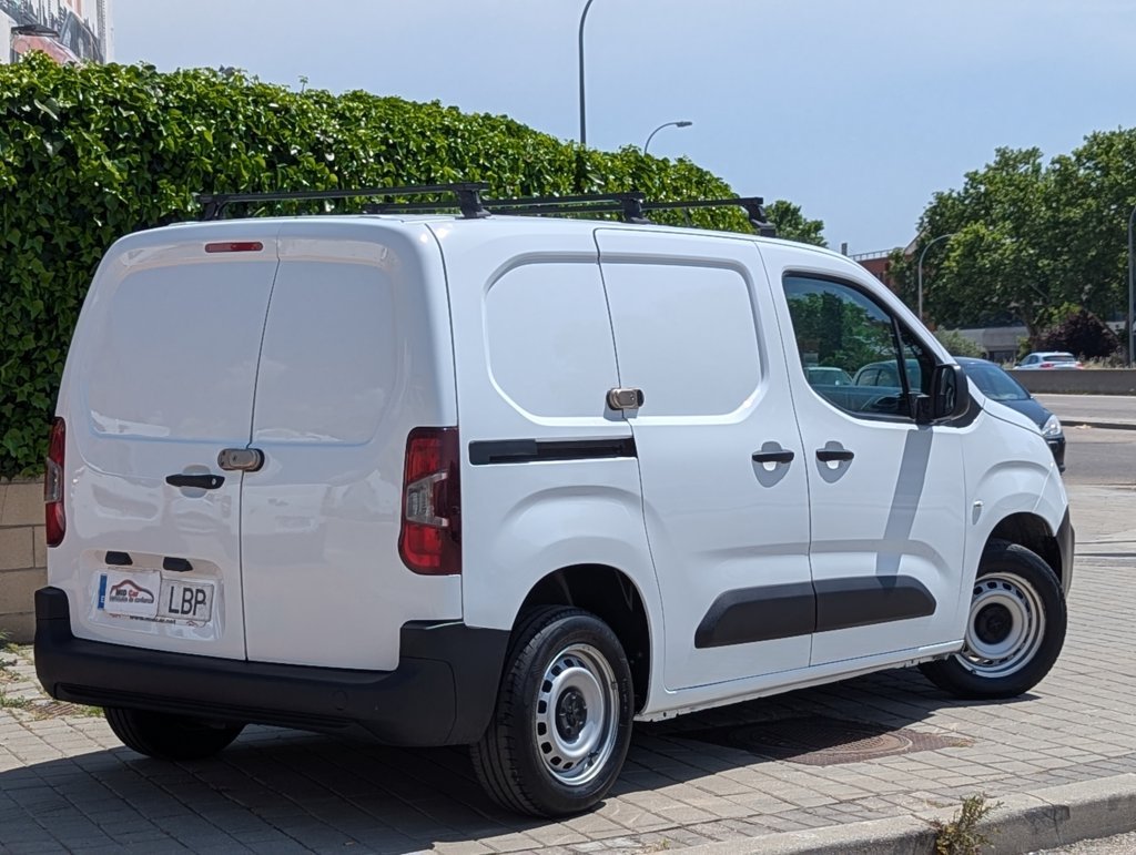 MIDCar coches ocasión Madrid Peugeot Partner Premium 1.6BlueHDI 100Cv 3 Plazas