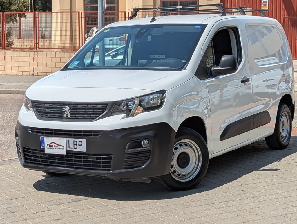 MIDCar coches ocasión Madrid Peugeot Partner Premium 1.6BlueHDI 100Cv 3 Plazas