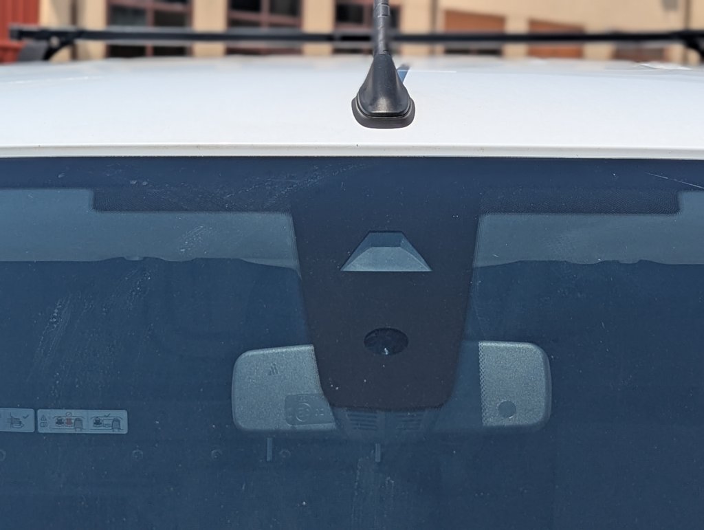 MIDCar coches ocasión Madrid Peugeot Partner Premium 1.6BlueHDI 100Cv 3 Plazas