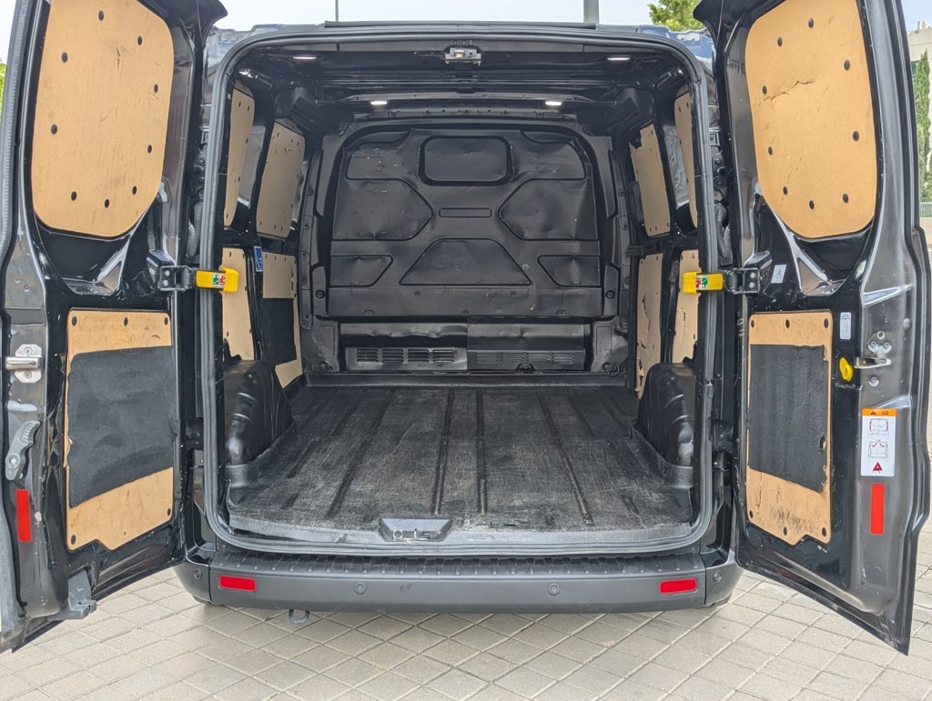 MIDCar coches ocasión Madrid Ford Transit Custom Van 2.0 TDCI 130Cv 280 Trend 4 Puertas Nacional IVA y Garantía Incl