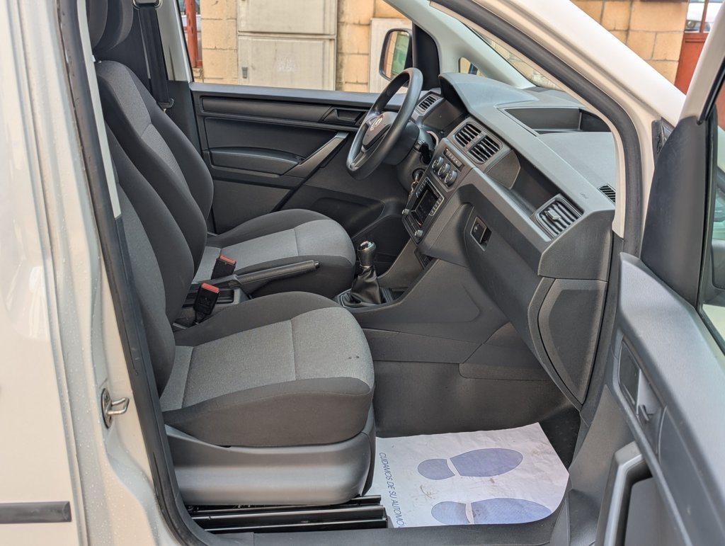 MIDCar coches ocasión Madrid Volkswagen Caddy Profesional 1.4 TGI, GNC  110Cv Etiqueta ECO IVA Incl