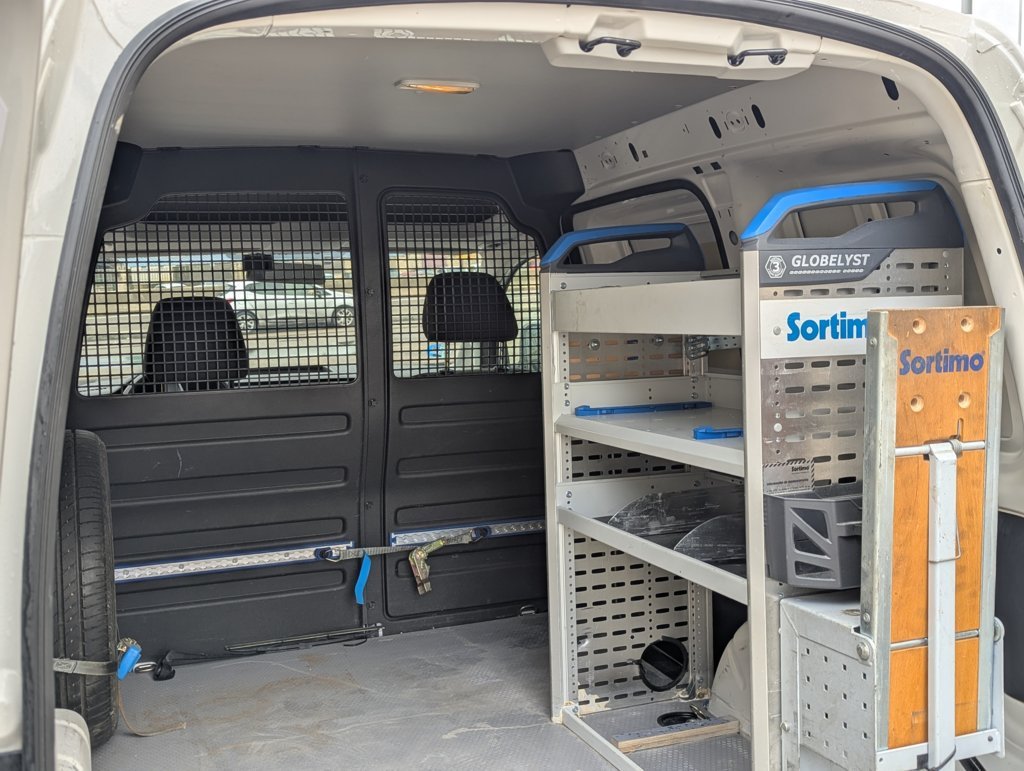 MIDCar coches ocasión Madrid Volkswagen Caddy Profesional 1.4 TGI, GNC  110Cv Etiqueta ECO IVA Incl