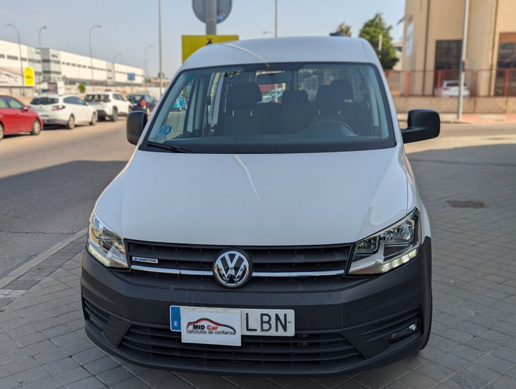 MIDCar coches ocasión Madrid Volkswagen Caddy Profesional Kombi 1.4 TGI/ GNC  BM 4 Puertas 110Cv Etiqueta ECO