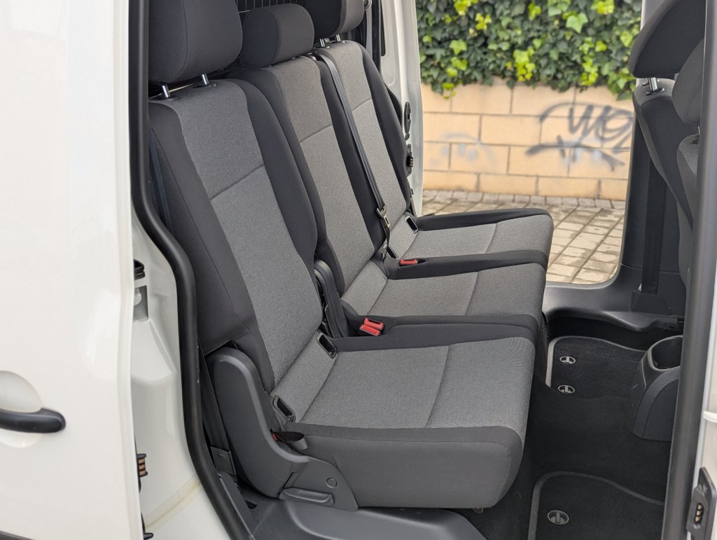 MIDCar coches ocasión Madrid Volkswagen Caddy Profesional Kombi 1.4 TGI/ GNC  BM 4 Puertas 110Cv Etiqueta ECO