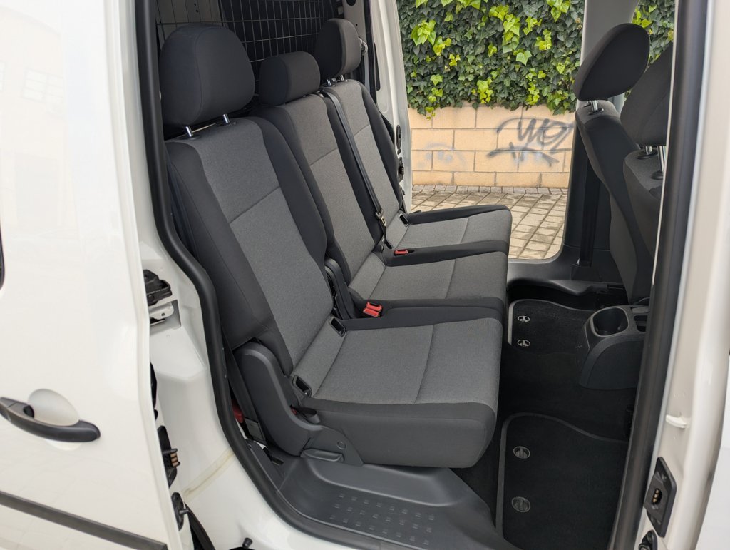 MIDCar coches ocasión Madrid Volkswagen Caddy Profesional Kombi 1.4 TGI/ GNC  BM 4 Puertas 110Cv Etiqueta ECO