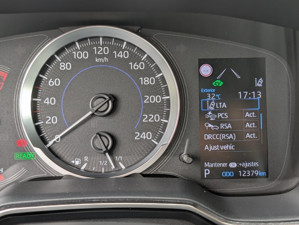 MIDCar coches ocasión Madrid Toyota Corolla 1.8 125H Hybrid Business TECH E-CVT Etiqueta ECO Nacional Pocos Km
