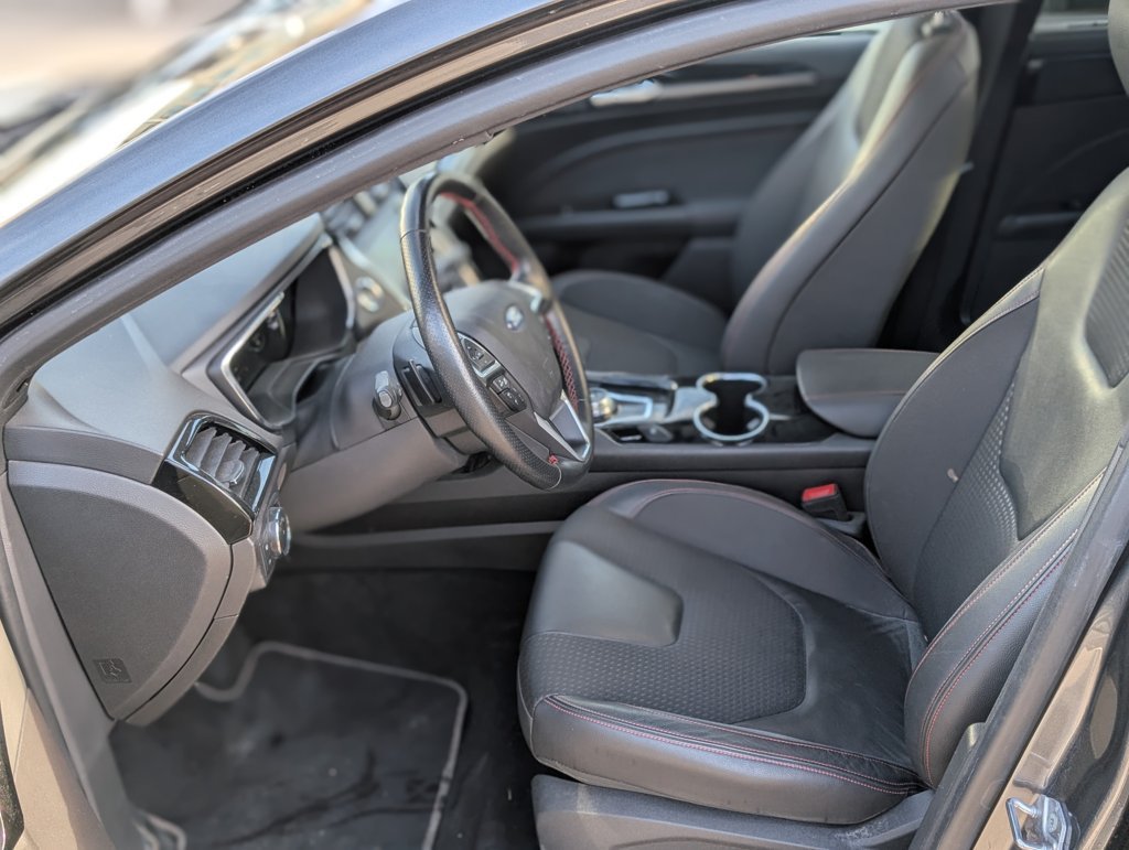 MID Car coches ocasión Madrid Ford Mondeo 2.0Tdci  ST-Line AWD Powershift 190 Cv Etiqueta medioambiental C