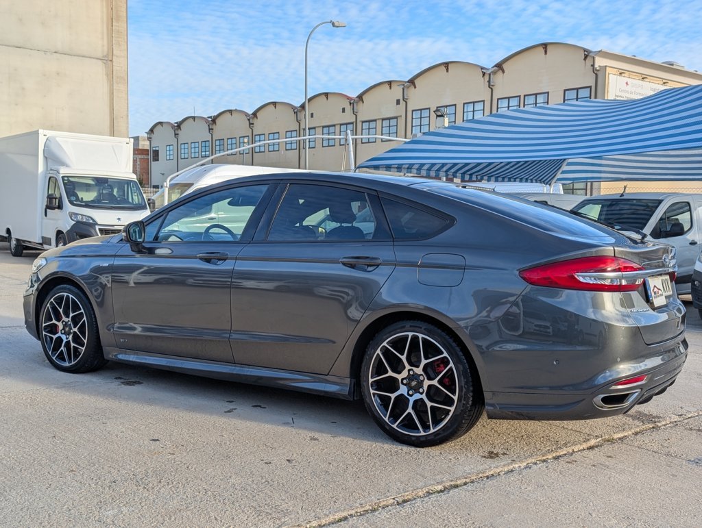 MID Car coches ocasión Madrid Ford Mondeo 2.0Tdci  ST-Line AWD Powershift 190 Cv Etiqueta medioambiental C