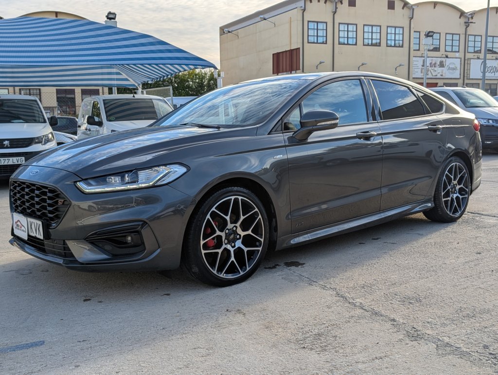 MID Car coches ocasión Madrid Ford Mondeo 2.0Tdci  ST-Line AWD Powershift 190 Cv Etiqueta medioambiental C
