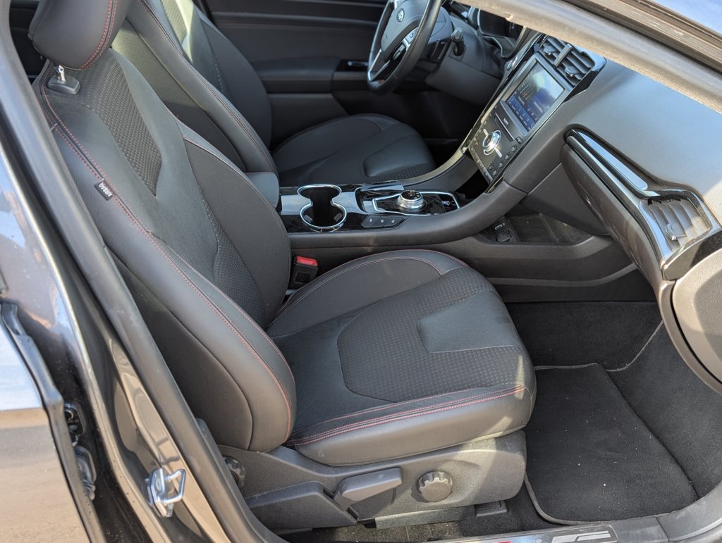 MID Car coches ocasión Madrid Ford Mondeo 2.0Tdci  ST-Line AWD Powershift 190 Cv Etiqueta medioambiental C