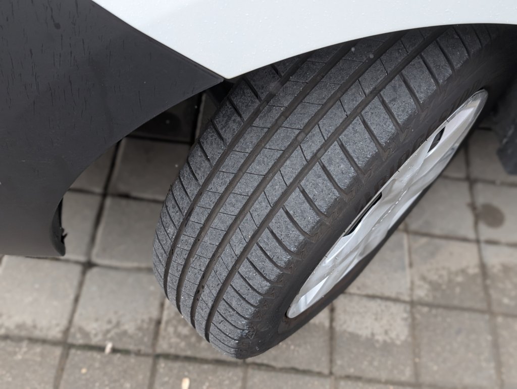 MIDCar coches ocasión Madrid Dacia Dokker Van Essential 1.6 110Cv GLP Híbrido Etiqueta Medioambiental ECO Nacional IVA y Garantía Incl