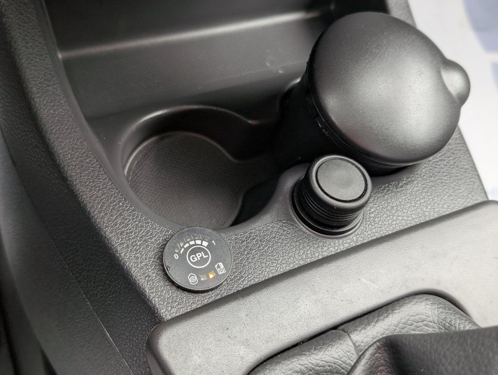 MIDCar coches ocasión Madrid Dacia Dokker Van Essential 1.6 110Cv GLP Híbrido Etiqueta Medioambiental ECO Nacional IVA y Garantía Incl