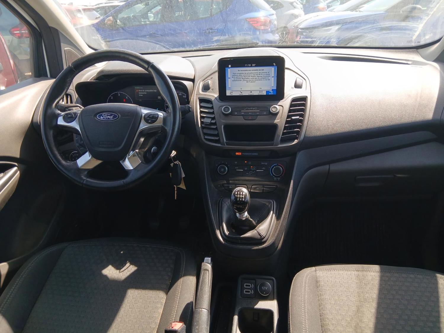 MIDCar coches ocasión Madrid Ford Transit Connect  Kombi 230 Titanium 1.5 TDCi 120Cv L2 M1 Turismo IVA y Garantía Etiqueta C