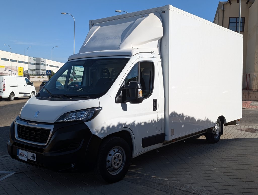 MIDCar coches ocasión Madrid Peugeot Boxer 2.2BlueHdi 3.5T L3 Heavy 140Cv Cabina IVA y garantía Etiqueta C