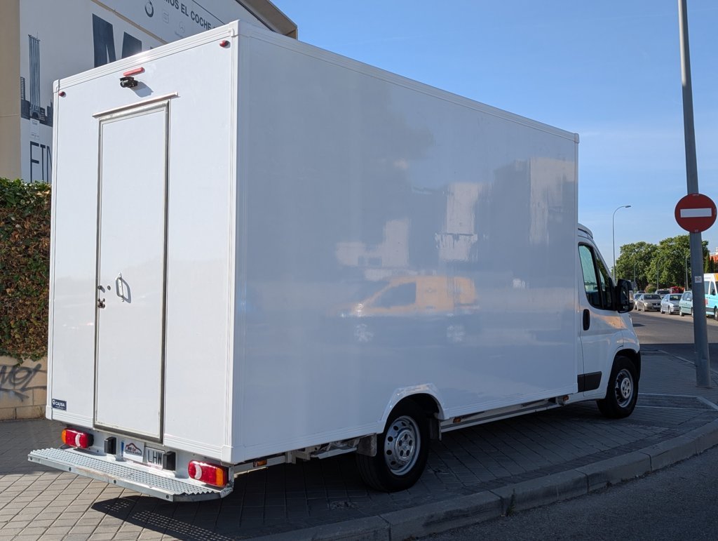 MIDCar coches ocasión Madrid Peugeot Boxer 2.2BlueHdi 3.5T L3 Heavy 140Cv Cabina IVA y garantía Etiqueta C