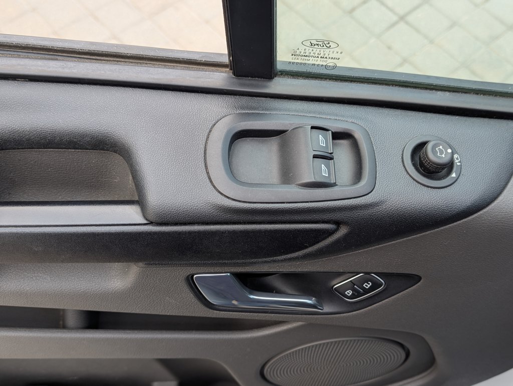 MID Car coches ocasión Madrid Ford Transit Custom Van 2.0 TDCI 170Cv 320 L1 Trend con Etiqueta medioambiental C