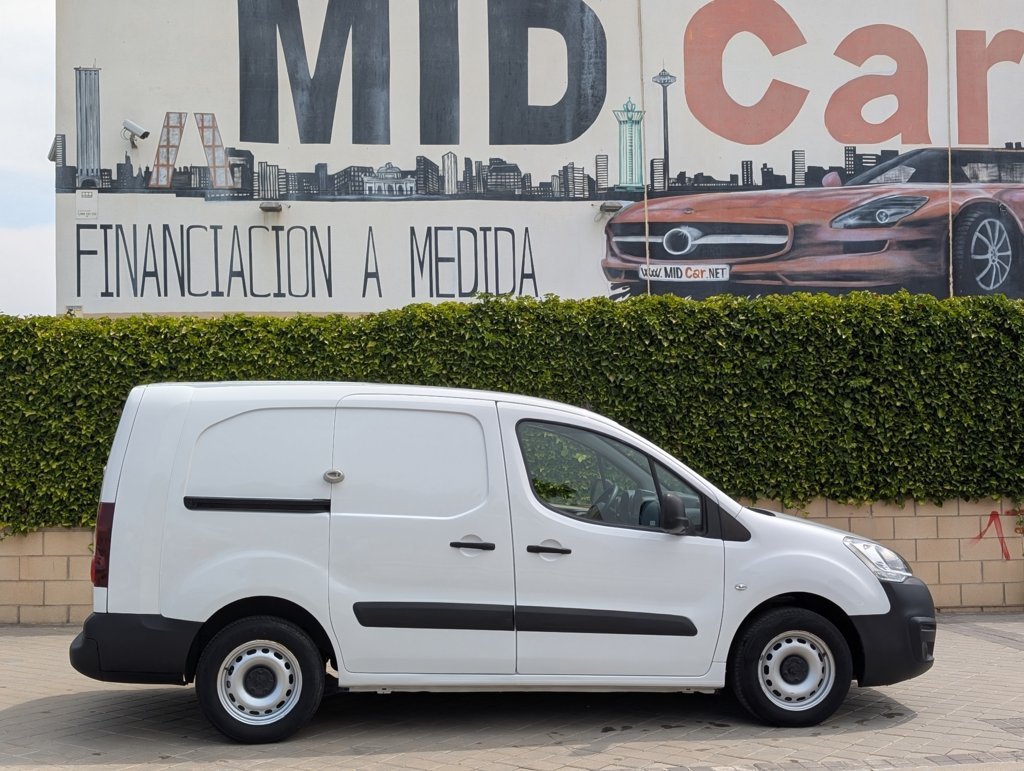 MIDCar coches ocasión Madrid Peugeot Partner 1.6BlueHdi L2  100Cv