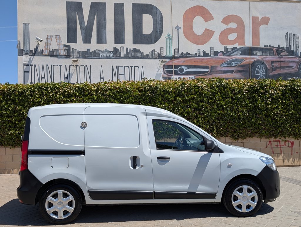 MID Car coches ocasión Madrid Dacia Dokker Van Essential 1.6 110Cv GLP Híbrido ECO IVA y garantía Incluida Nacional historial mantenimiento