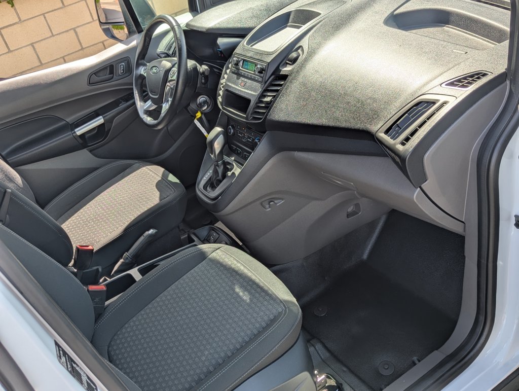 MIDCar coches ocasión Madrid Ford Transit Connect Furgón Van  Trend 200 L1 Automatico 100Cv   Caja de cambios 6-marcha - powershift IVA y Garantía Incl