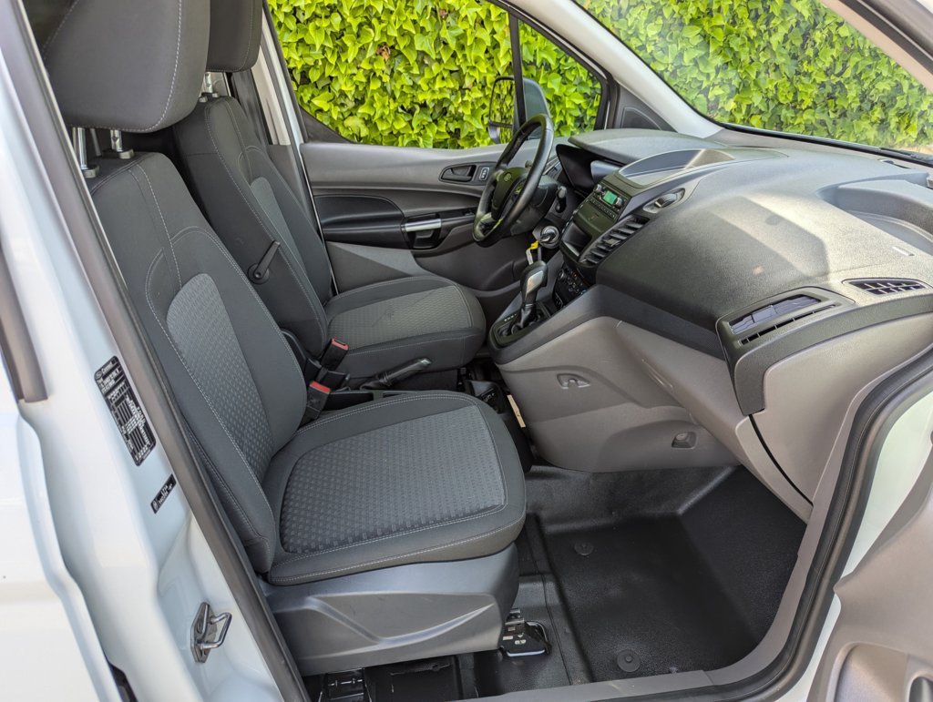 MIDCar coches ocasión Madrid Ford Transit Connect Furgón Van  Trend 200 L1 Automatico 100Cv   Caja de cambios 6-marcha - powershift IVA y Garantía Incl