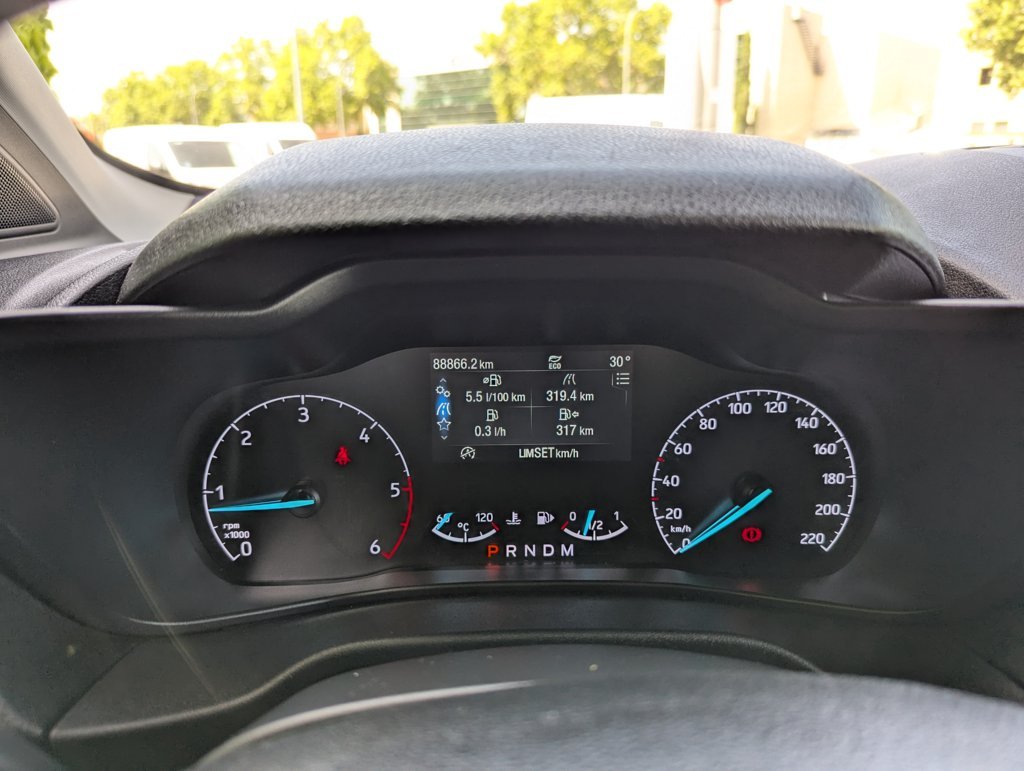 MIDCar coches ocasión Madrid Ford Transit Connect Furgón Van  Trend 200 L1 Automatico 100Cv   Caja de cambios 6-marcha - powershift IVA y Garantía Incl